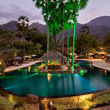 Kinaara Resort & Spa ペムテラン エクステリア 写真